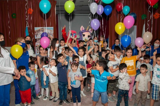 Psixonevroloji Uşaq Evində bayram tədbiri keçirildi - FOTOLAR